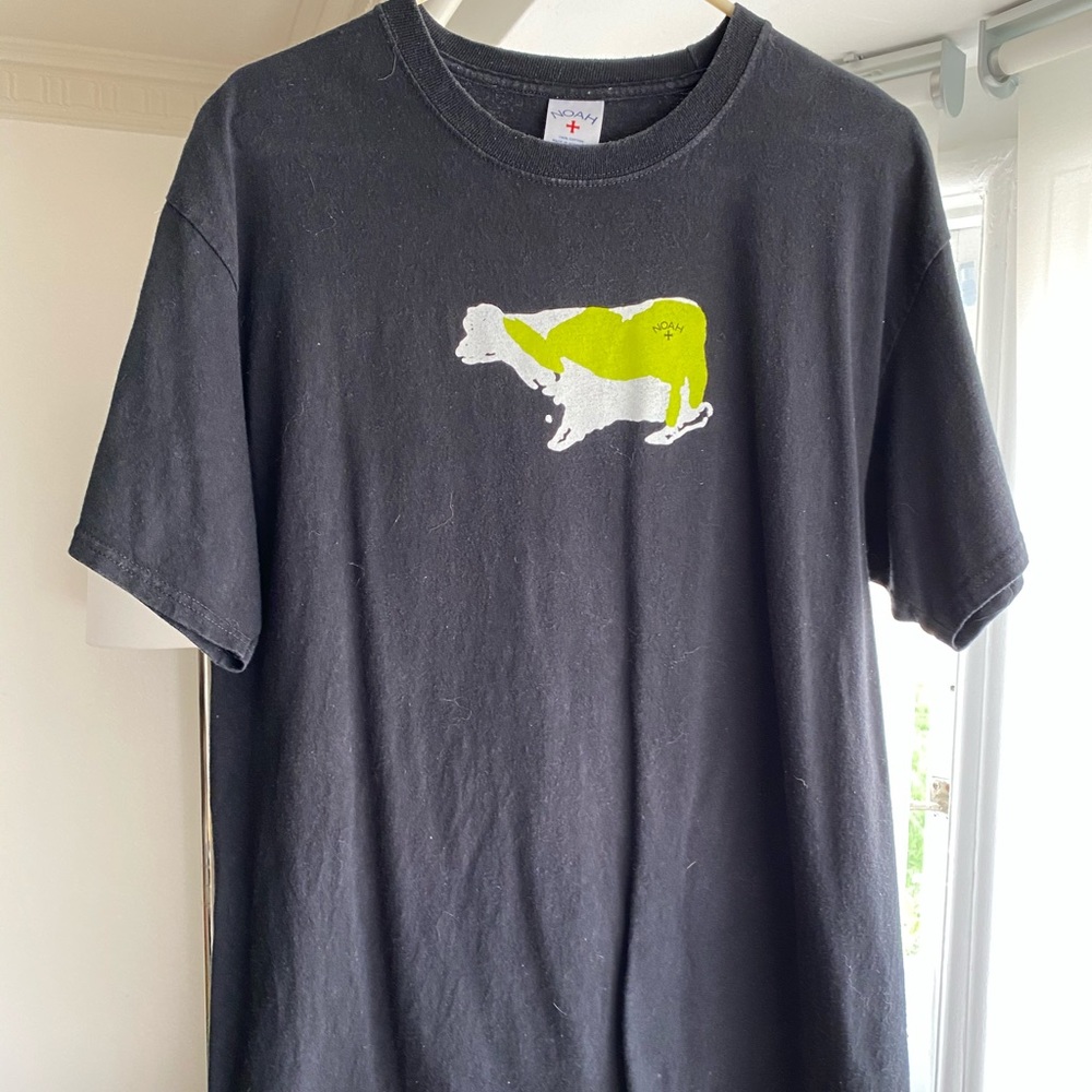Noah t shirt